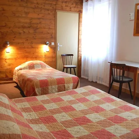 Etablissement De 6 Sans Restaurant Lanslebourg-Mont-Cenis